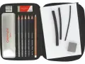 Étui ouvert révélant un matériel de dessin liste : crayons graphite, fusains, gomme et taille-crayon Caran d'Ache.