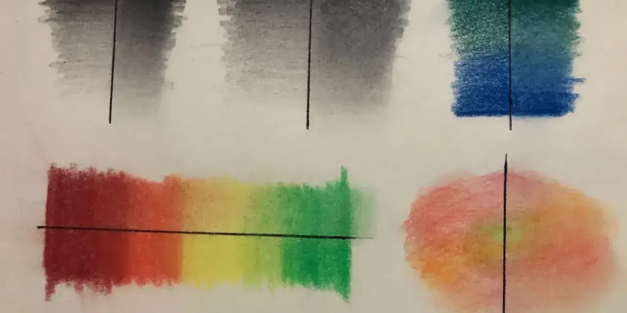 Dessin estompe montrant des dégradés de gris, bleu-vert, arc-en-ciel et rose-orange.