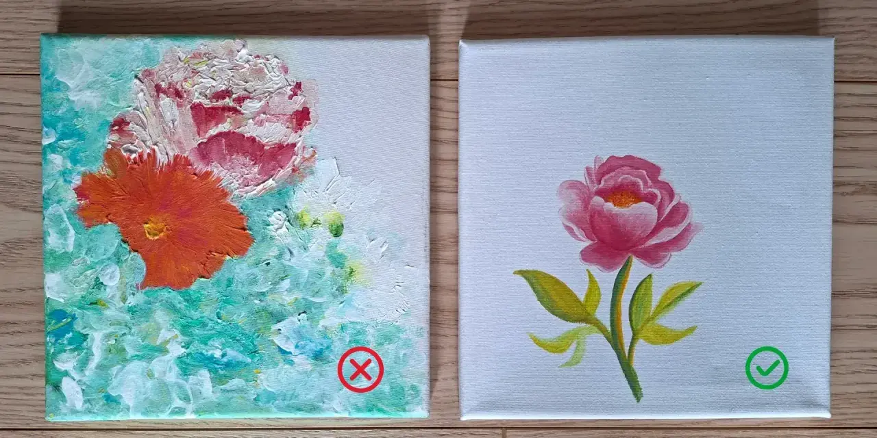 Deux tableaux de fleurs peints à la **feutre acrylique**. L'un est abstrait et coloré, l'autre est une pivoine rose délicate.