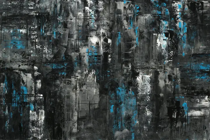 Tableau abstrait noir et bleu avec des textures et des coups de pinceau visibles.