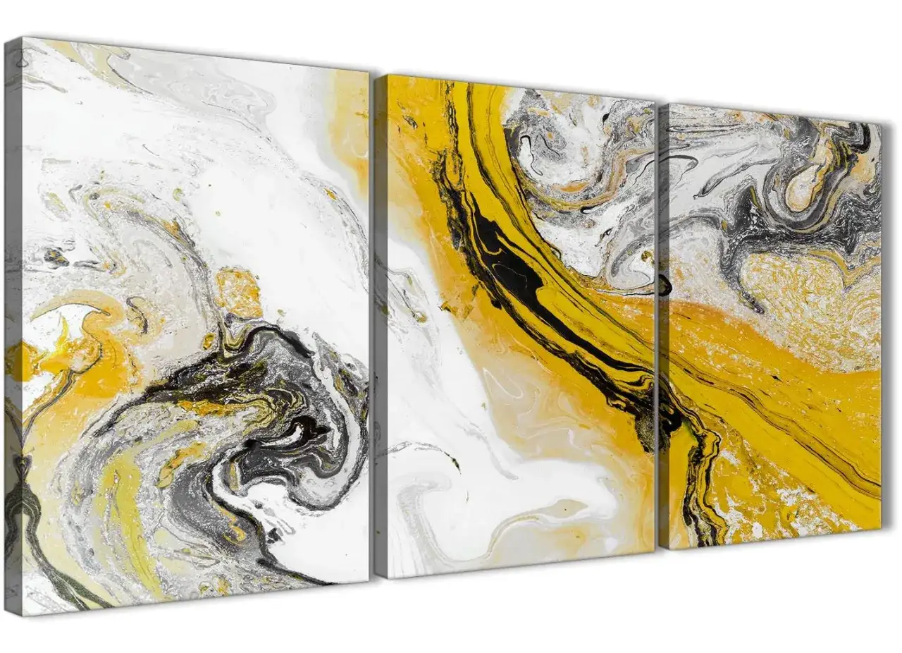 Tableau triptyque abstrait aux tourbillons de peinture jaune moutarde, gris et blanc.