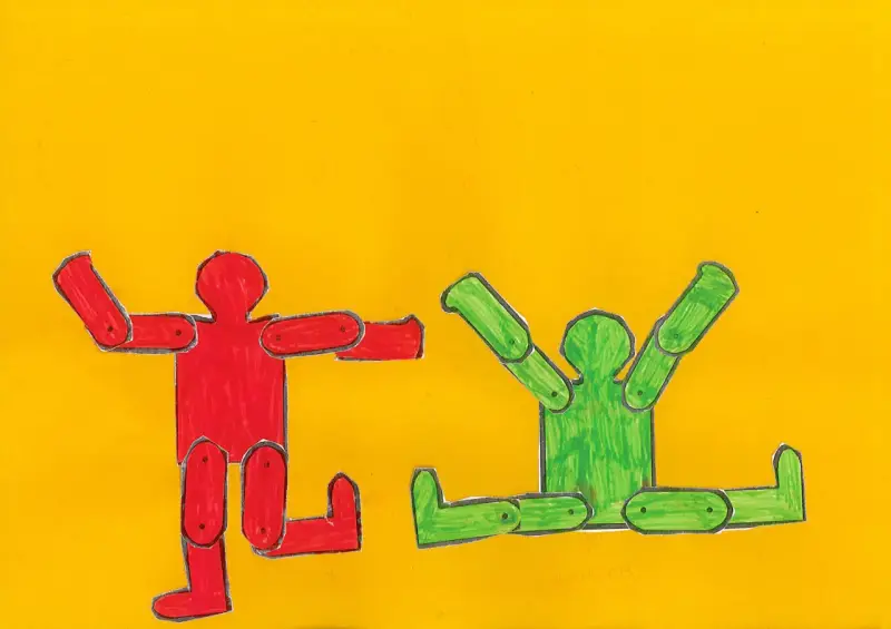 Deux bonhommes articulés, un rouge et un vert, dansent sur fond jaune, évoquant l'énergie joyeuse de Keith Haring.